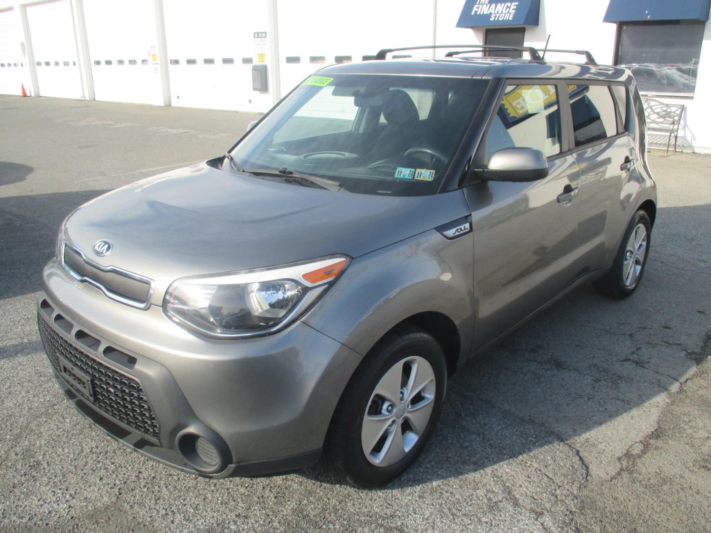 2015 GREY Kia Soul Base (KNDJN2A21F7) with an 1.6L L4 DOHC 16V engine, located at 1254 Manheim Pike, Lancaster, PA, 17601, (717) 393-9133, 40.062870, -76.323273 - Photo#0